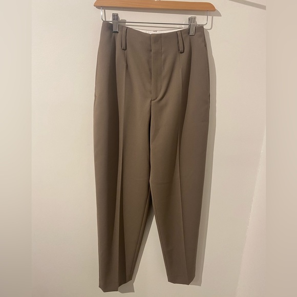 Filippa K | Cropped Trouser - Picture 1 of 4